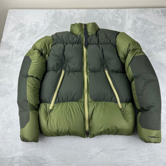 Nike Men's Size Small Sportswear Therma-Fit Repel Puffer Jacket Green DD6978-326